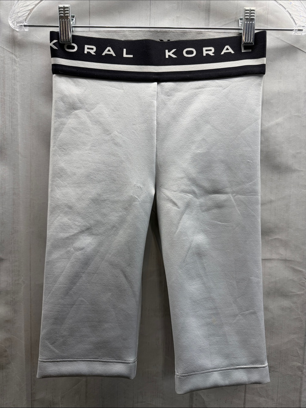 Koral NWT Light Gray Scuba Compression Biker Shorts Size Small